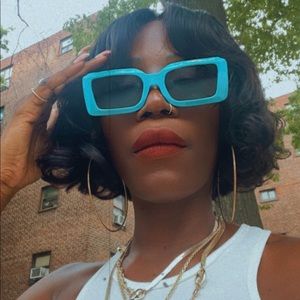 Meet your Posher, Tiffany